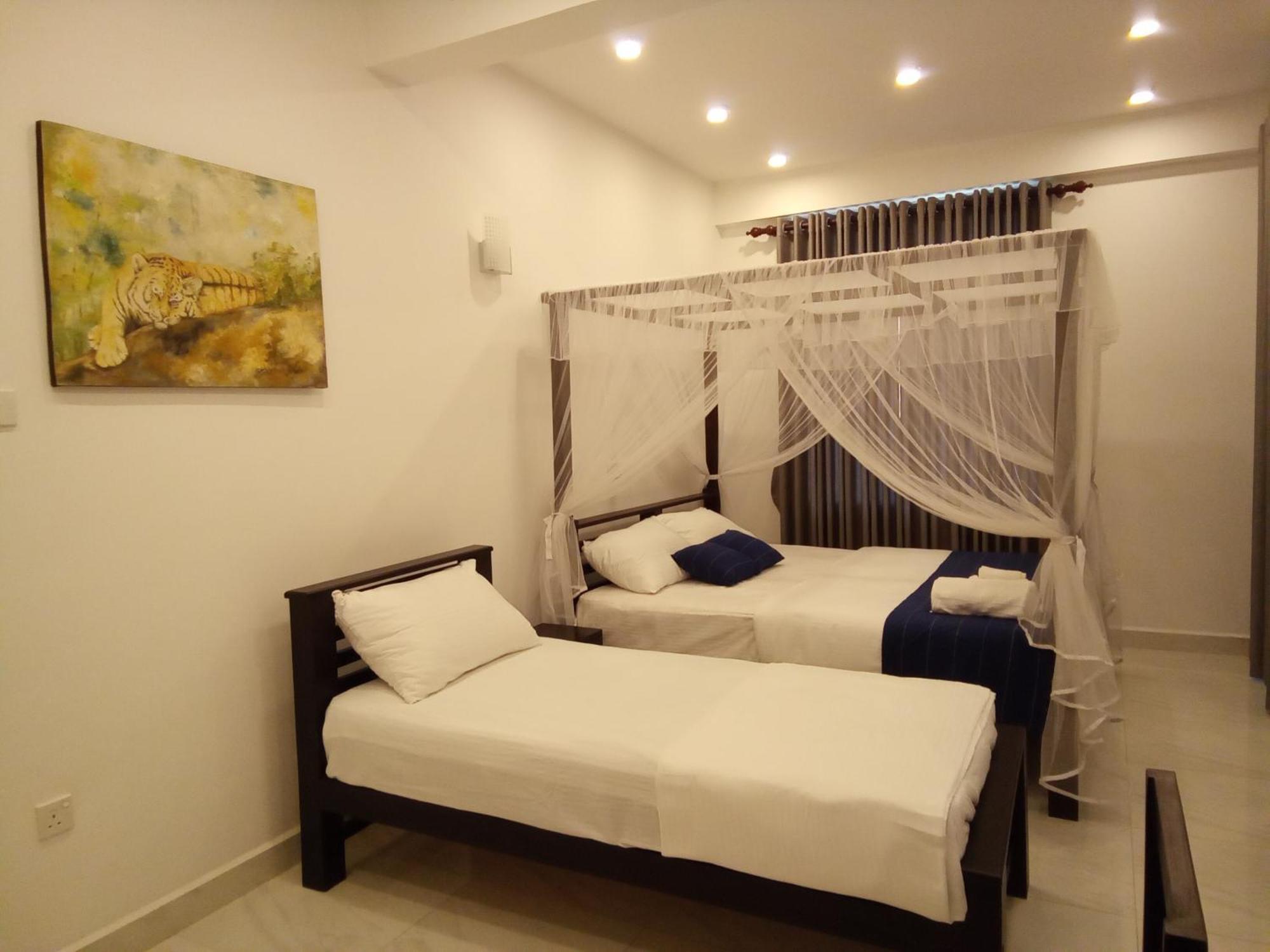 The Moose Weligama Bed & Breakfast Bagian luar foto