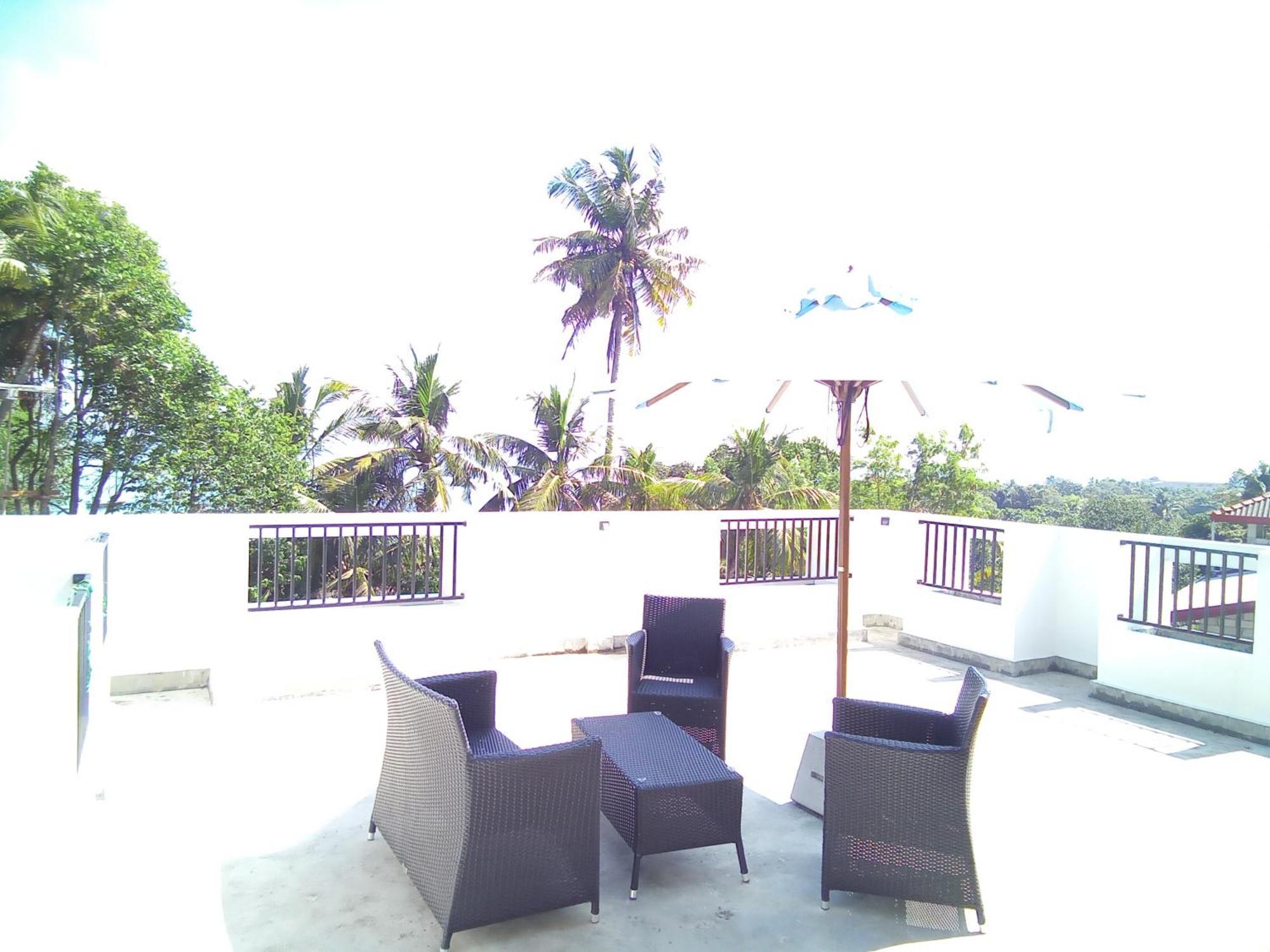 The Moose Weligama Bed & Breakfast Bagian luar foto